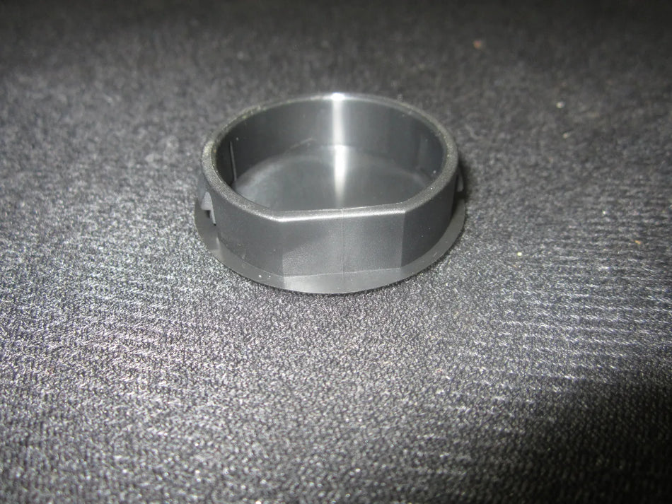 JLG Part # 1001110434 – Plug,D-Shaped Hole 1.5"