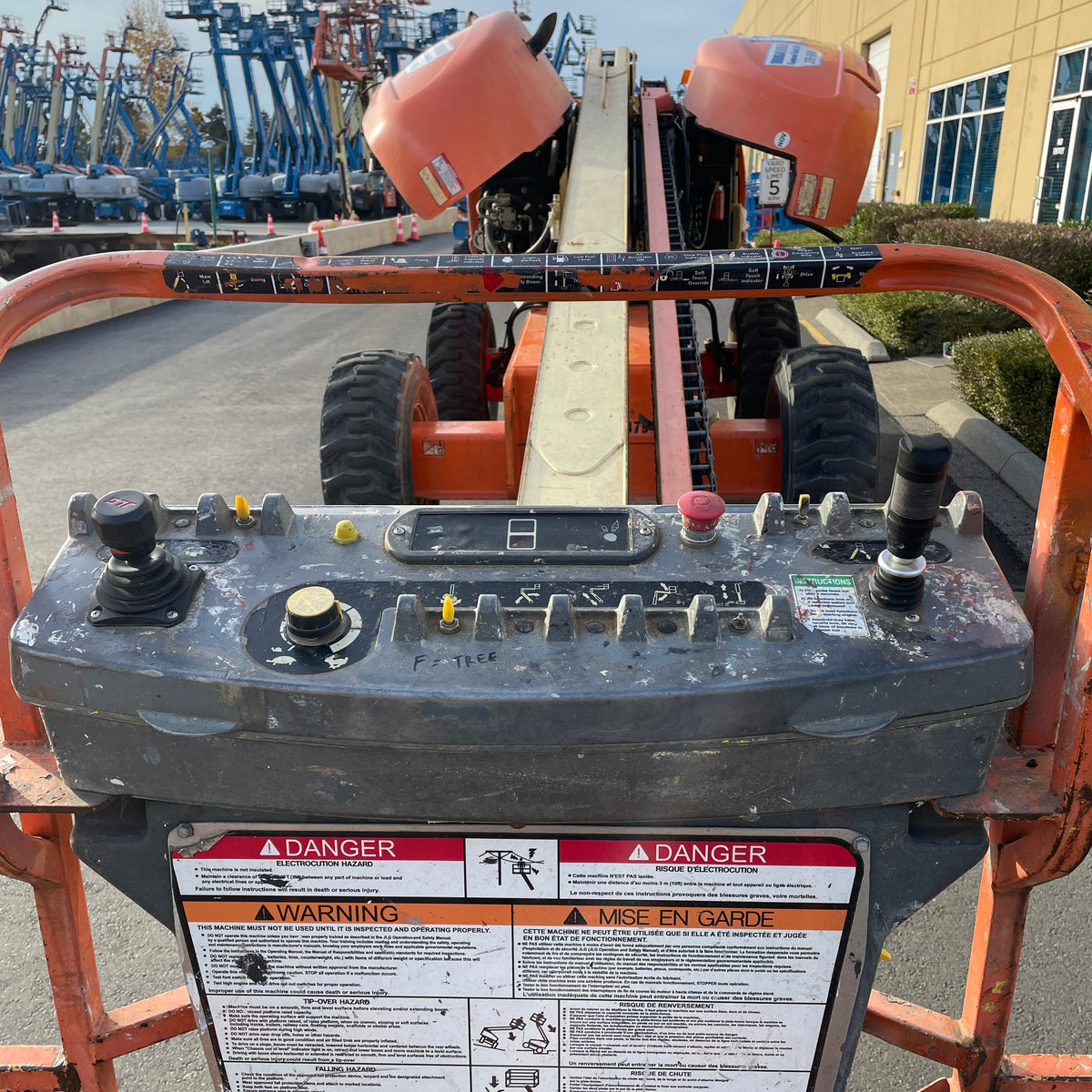 2005 jlg 600S diesel deutz basket controls
