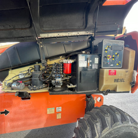 2005 JLG Hydraulic bay and controls for sale boom lift