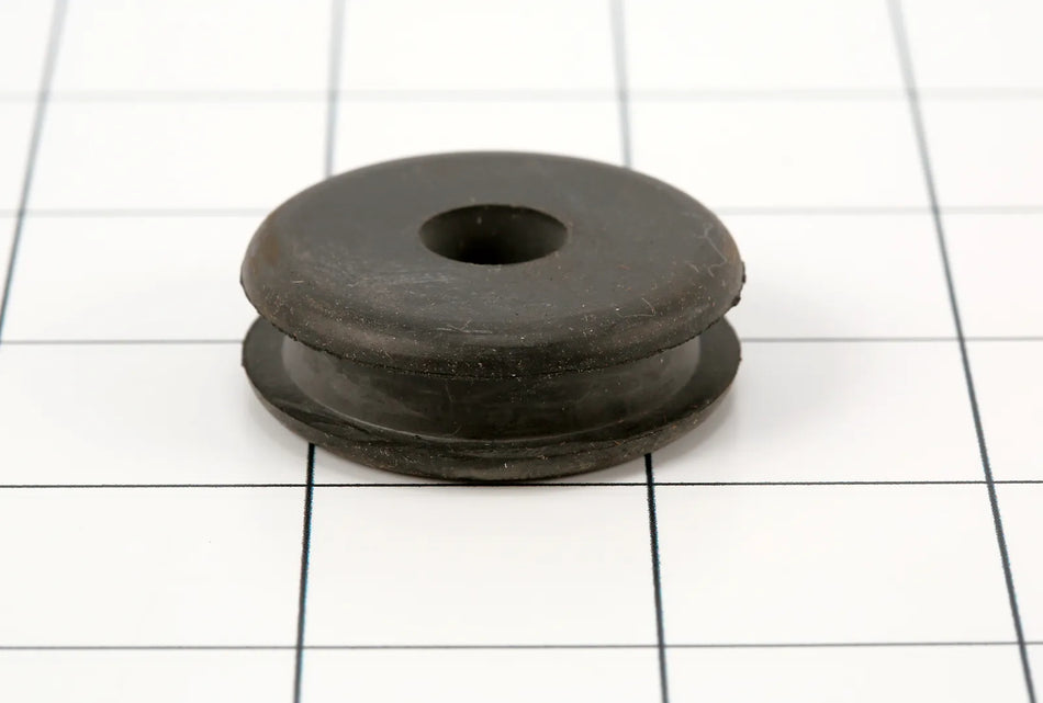 JLG Part # 2540019 – Grommet