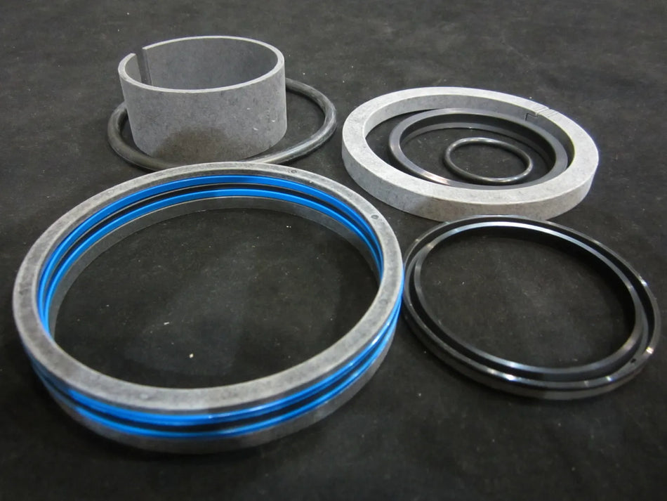 JLG Part # 2901323 -  Seal Kit