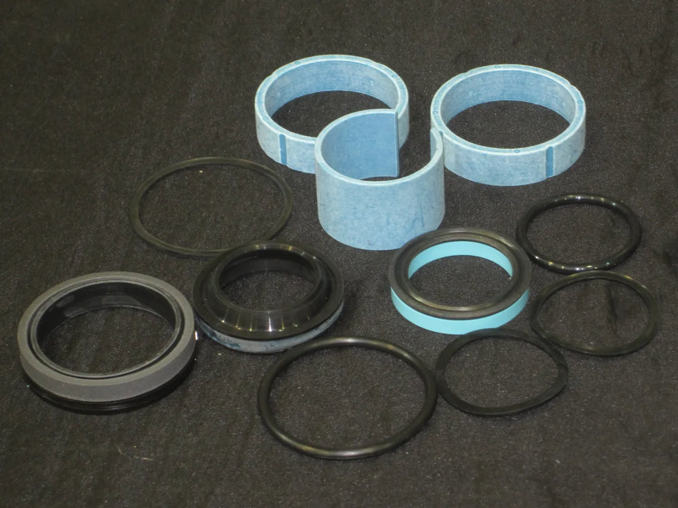 JLG Part # 2901860 -  Seal Kit