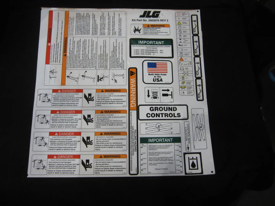 JLG Part # 2902076 – Decal Kit