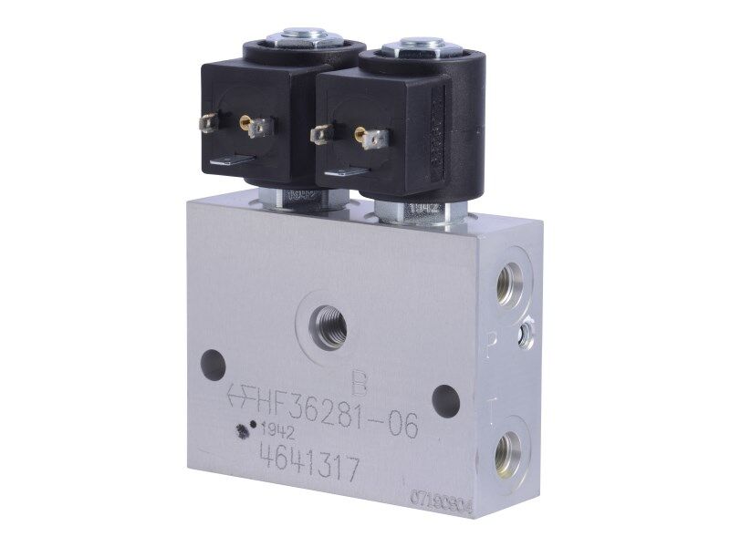 JLG Part # 4641317 -  Valve, Brake & 2 Speed | Fits JLG 800AJ HC3