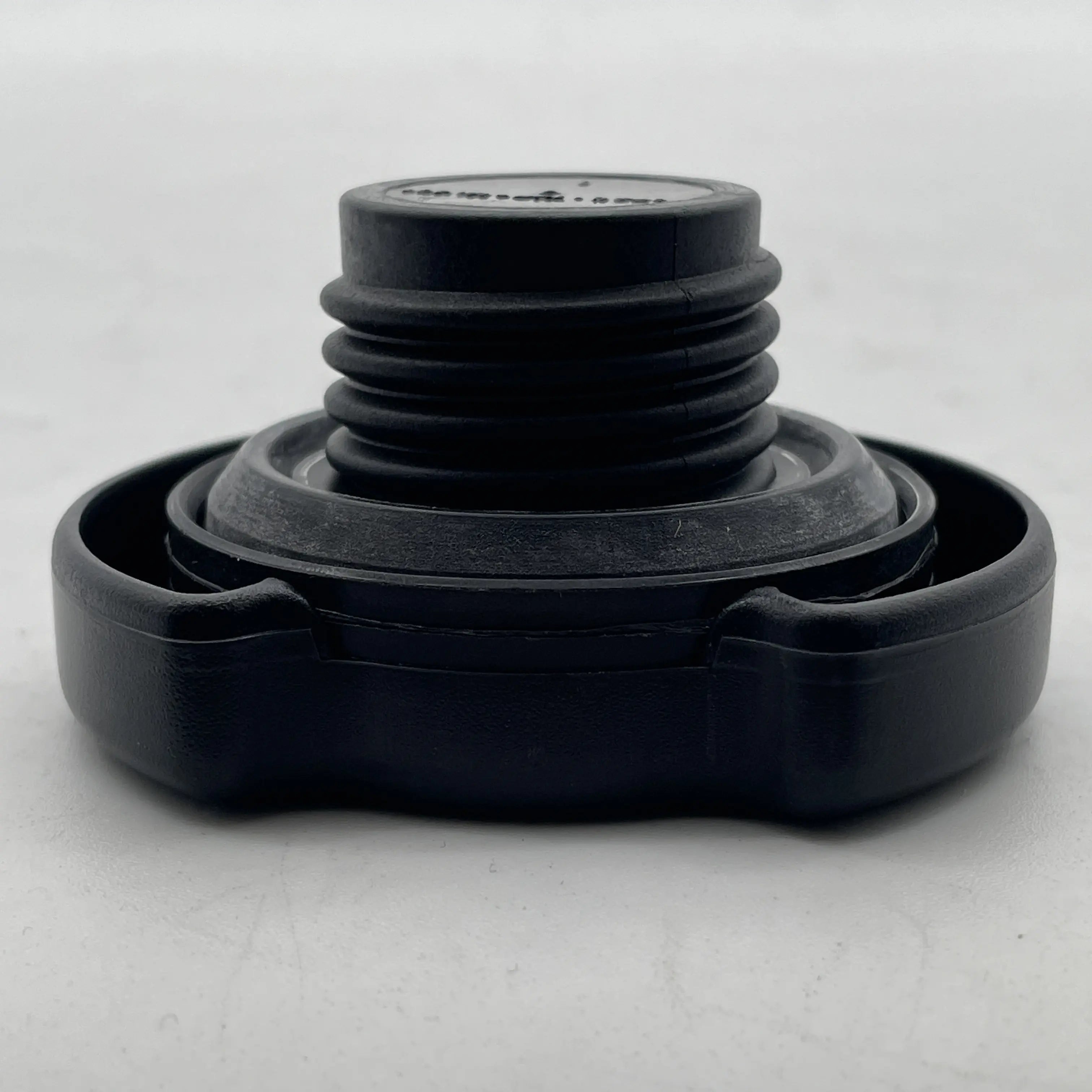Genie - OIL FILLER CAP FOR LRG ENGINE - 49881GT alternate view 2