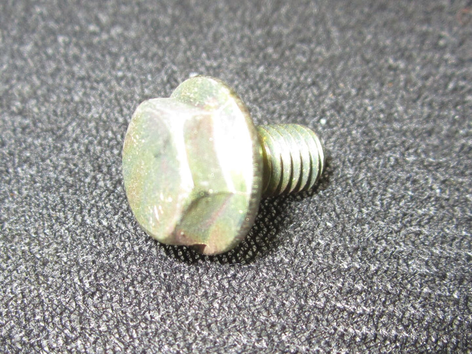 JLG Part # 5200605 – Bolt, Ripp A3c M-6 X 10