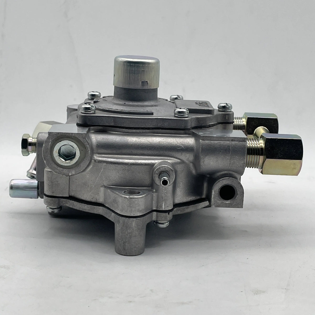 Genie - REGULATOR,LPG,KUBOTA,DF-750 - 52429GT alternate view 2