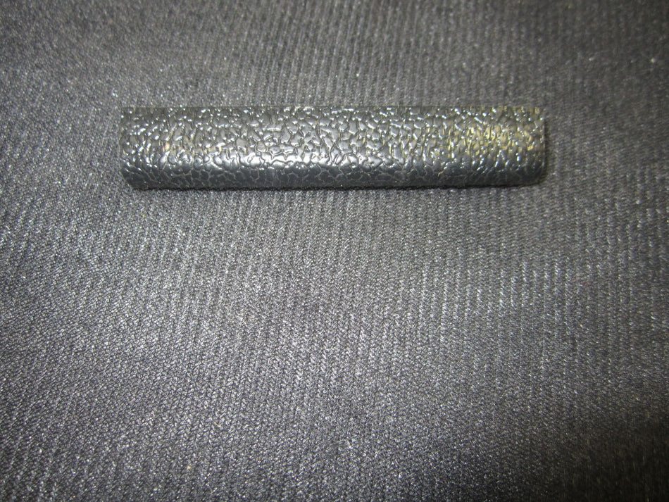 JLG Part # 5746411 – Molding Black X 3.0