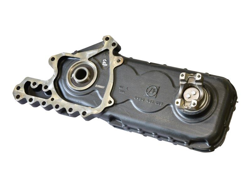 JLG Part # 70028162 – Transfer Box