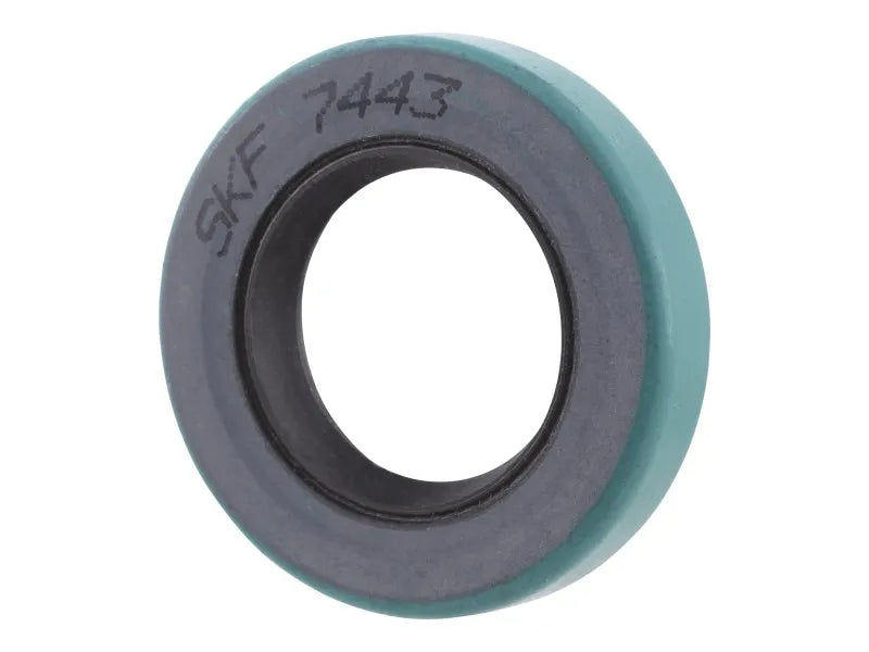 JLG Part # 7027746 – Oil Seal - Input