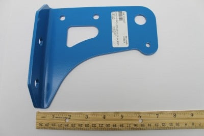 Genie 79338GT FORMING,ROLLER BRKT LH, SUPER