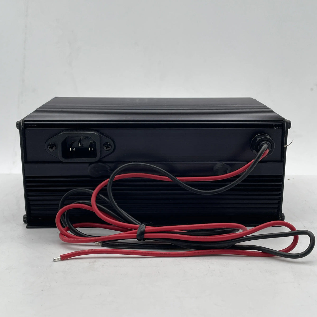 Genie - 12Vdc Hi/Lo Charger - 80990GT alternate view 2