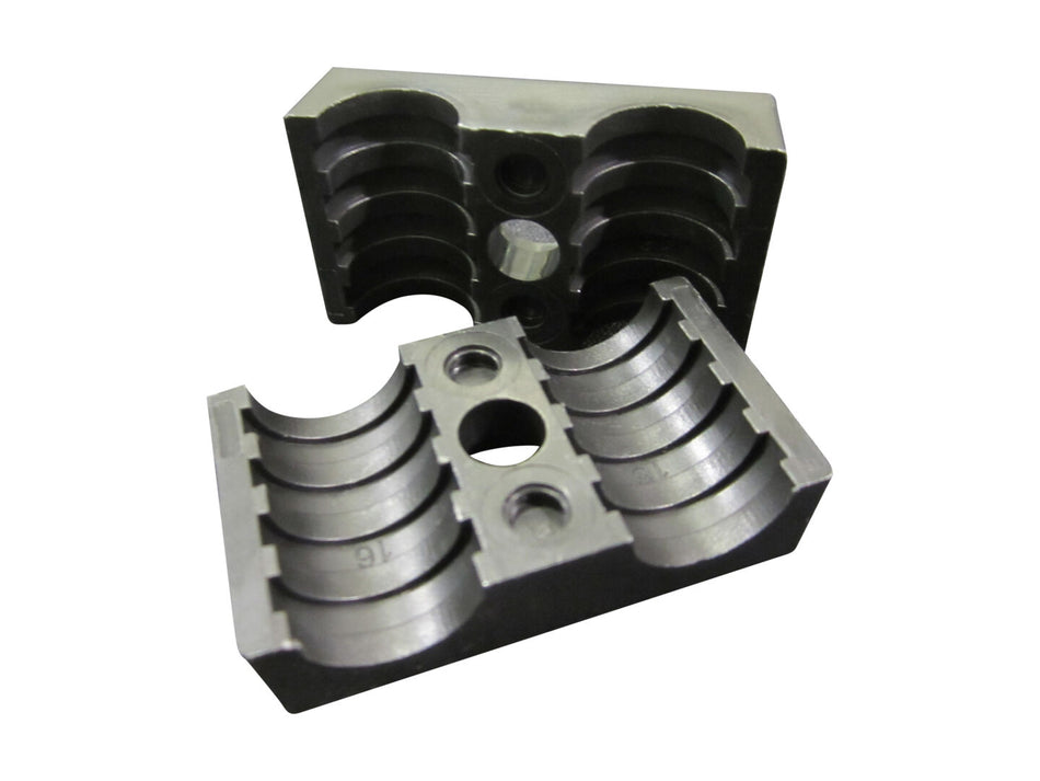JLG Part # 8769122 – Clamp Set