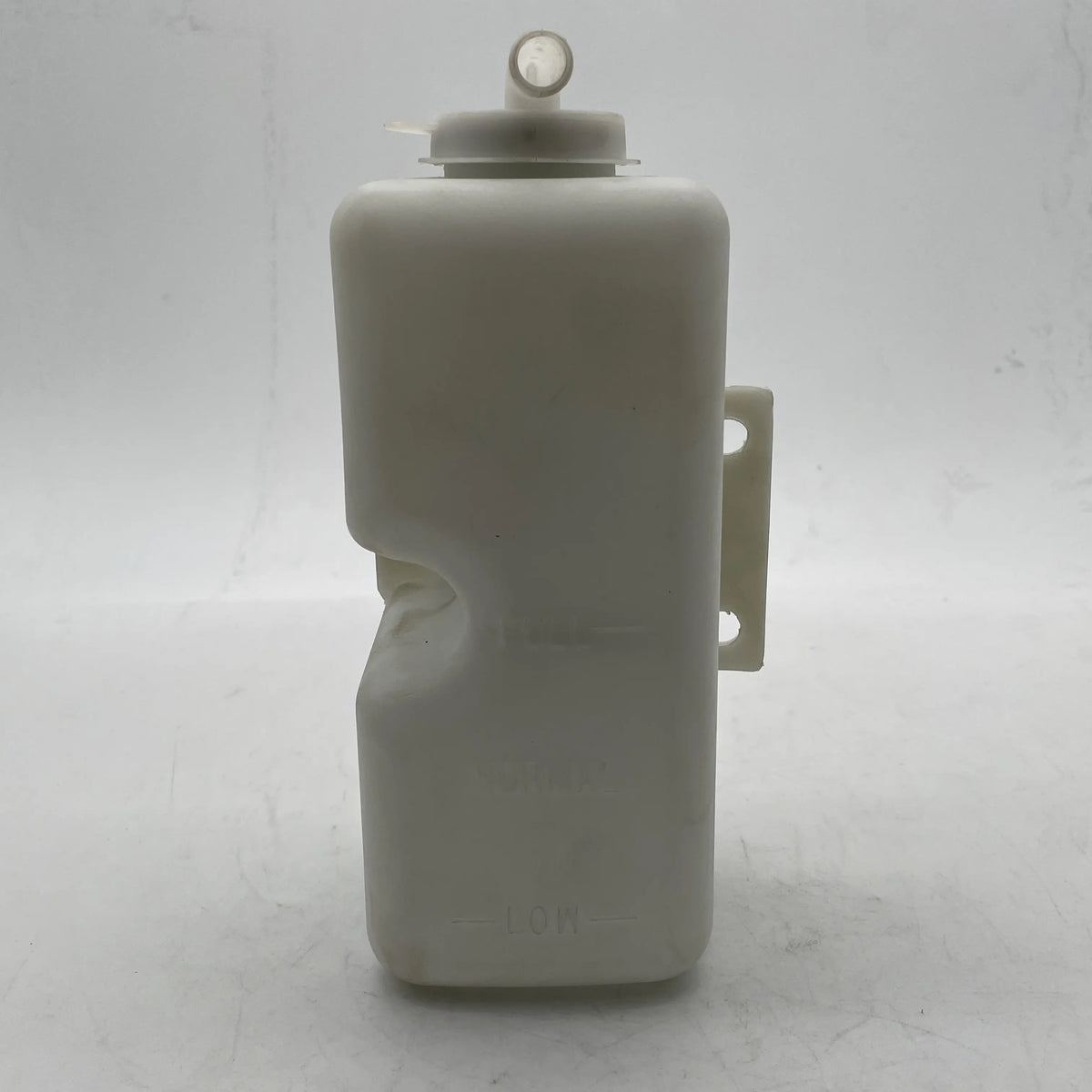 Genie - BOTTLE,COOLANT RECOVERY,1.4 - 94532GT alternate view 0