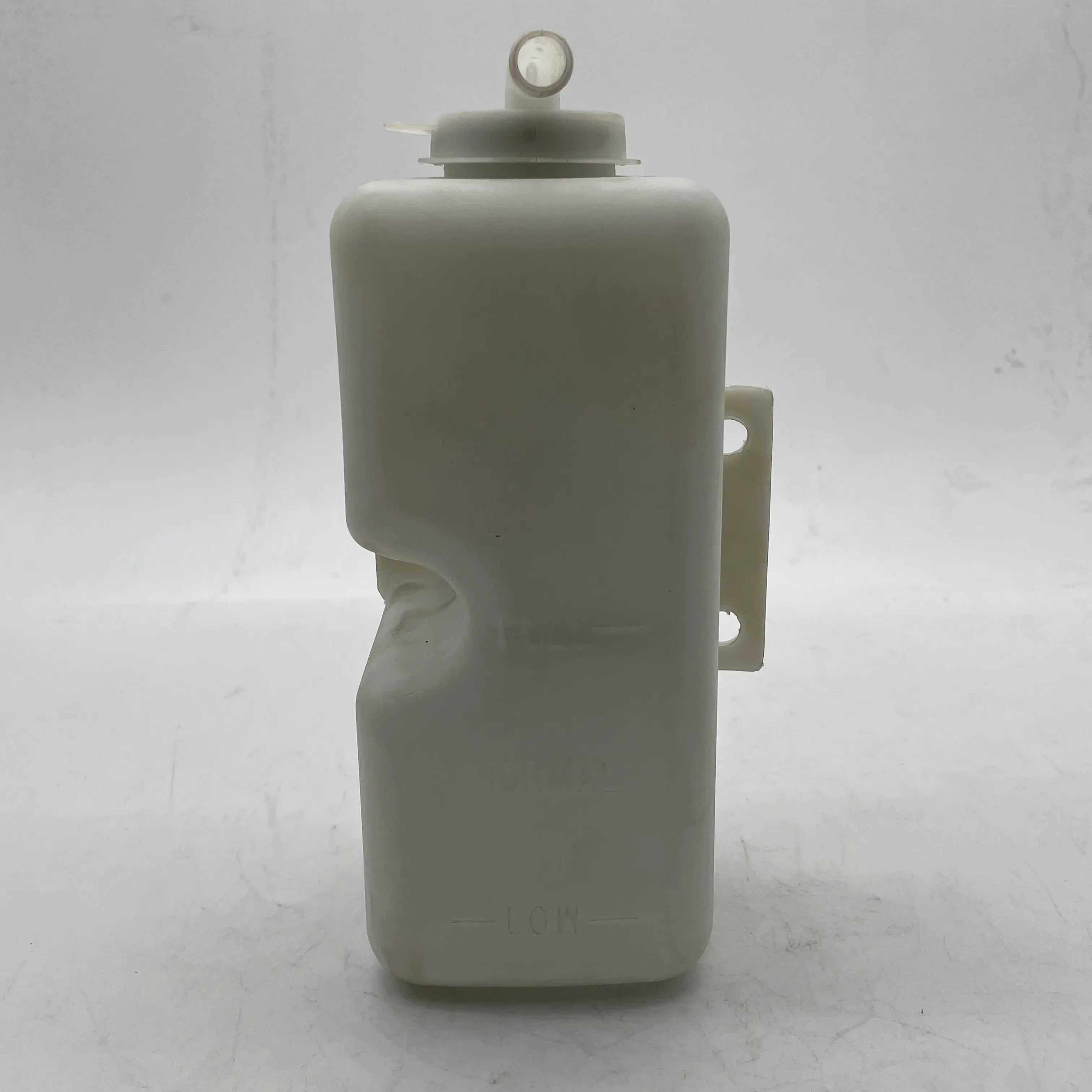 Genie - BOTTLE,COOLANT RECOVERY,1.4 - 94532GT alternate view 0