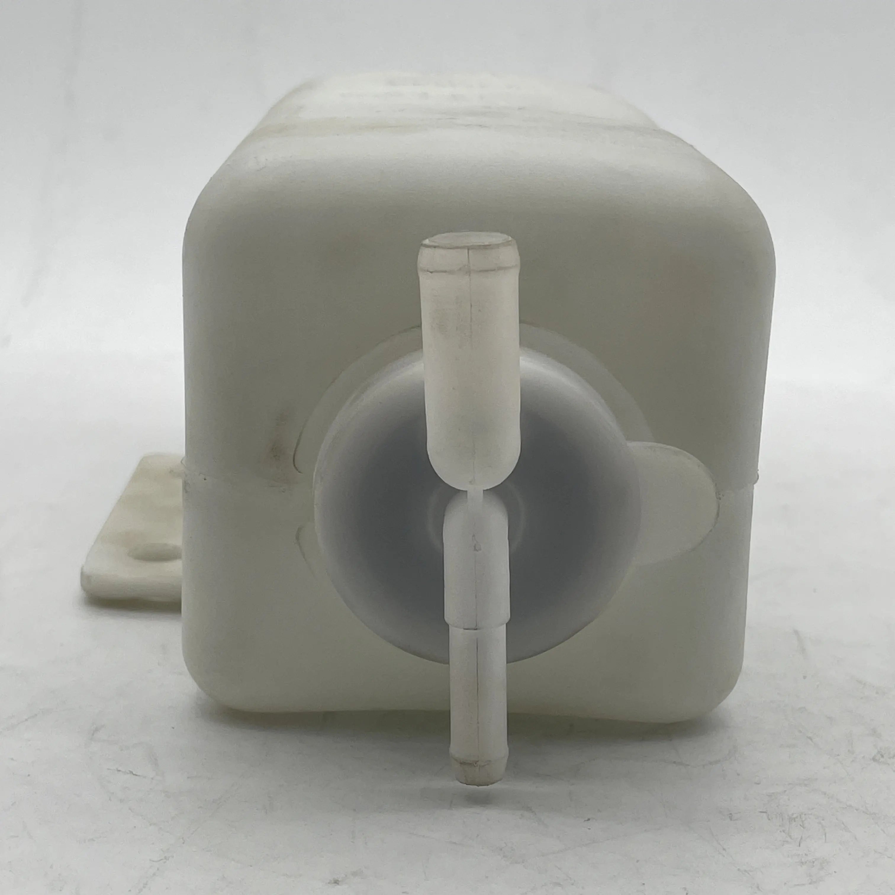 Genie - BOTTLE,COOLANT RECOVERY,1.4 - 94532GT alternate view 4