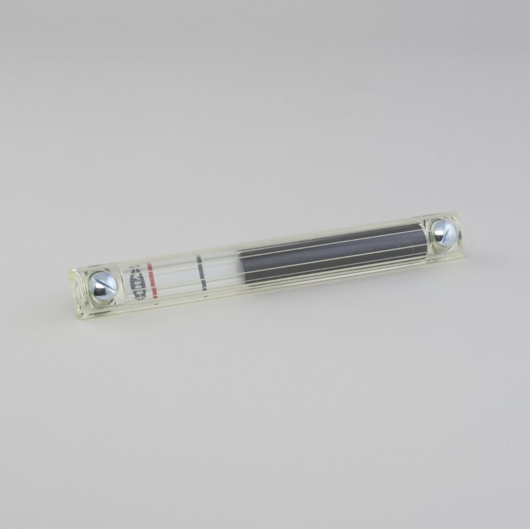 JLG Dshydraulic Level Gauge P562435 replacement part image