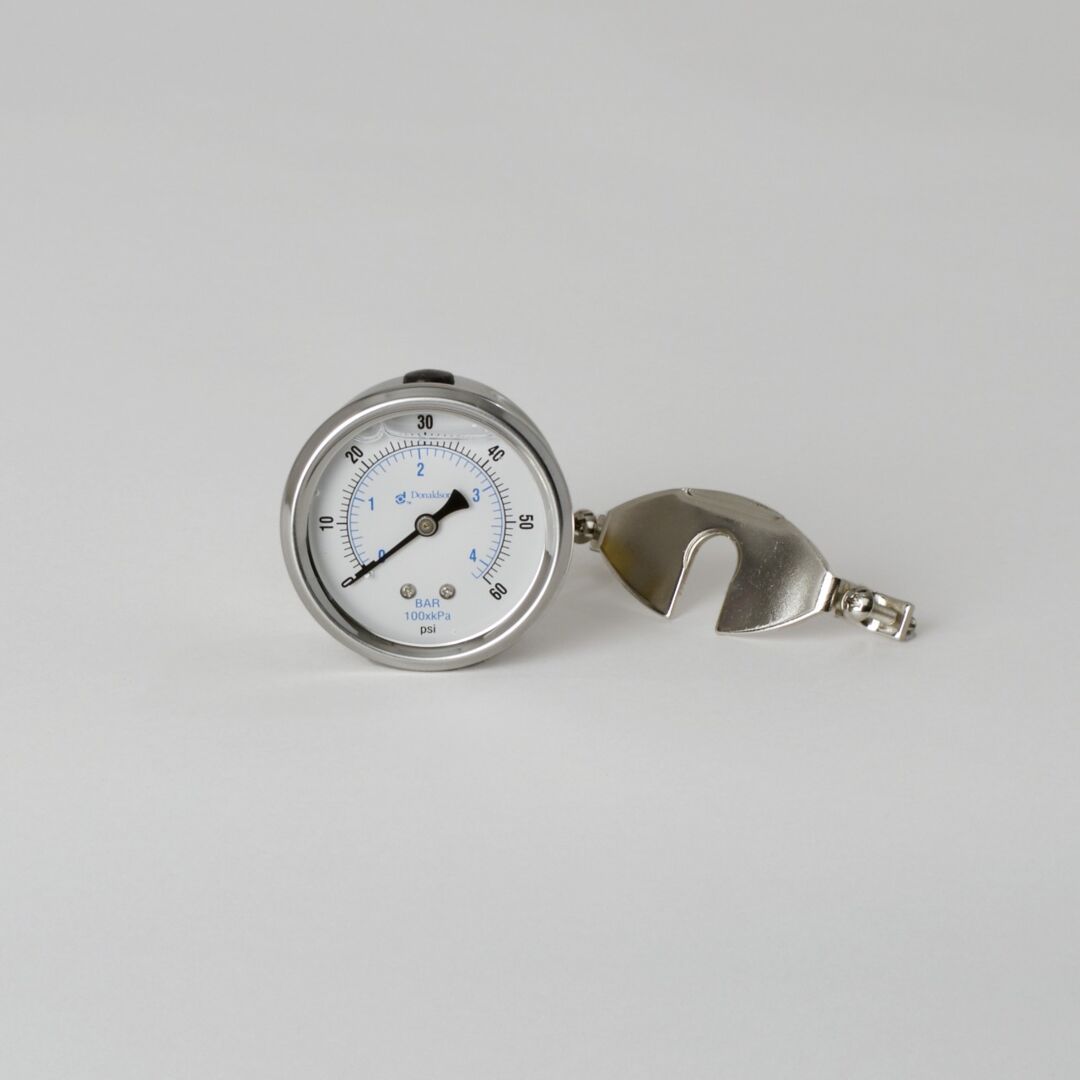 JLG Dspressure Gauge P562732 replacement part image