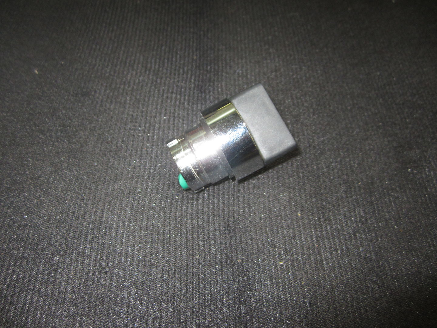 JLG Sn Nonoem3Pos Keysw Sn560379 replacement part image
