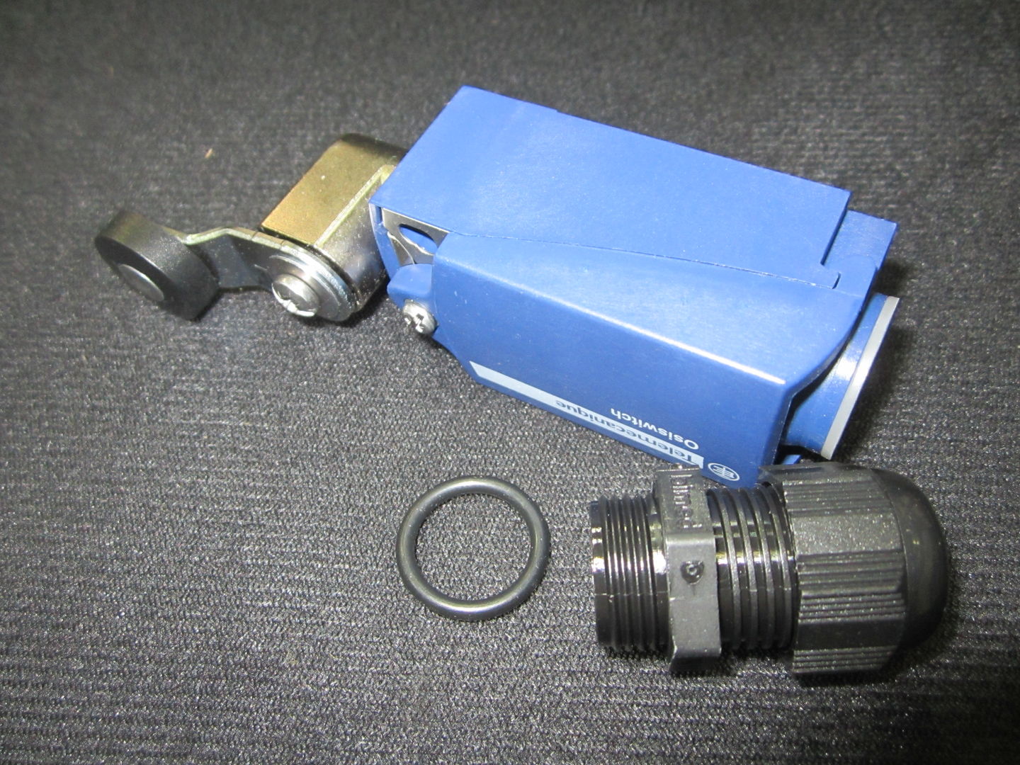 JLG Tel Limit Switch Telxckp2118G11 replacement part image